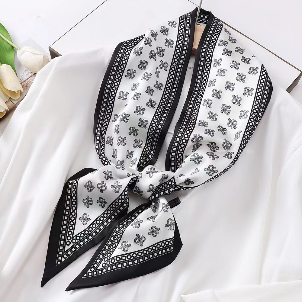 Luxe Zebra Print Zijden Vierka - Luxury Bags Duffle recensie en prijs