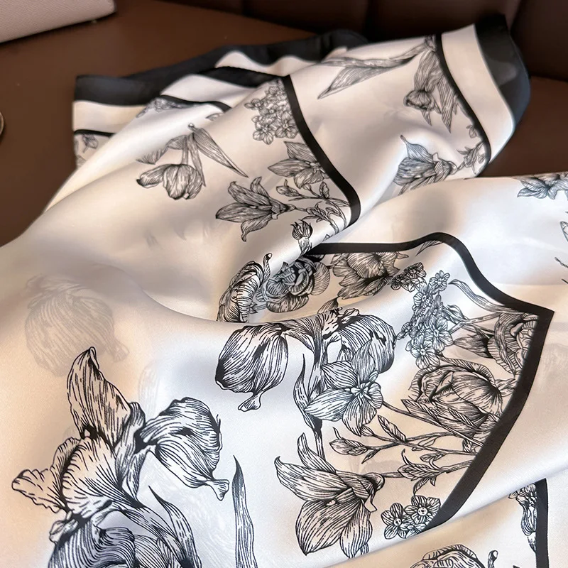 70*70Cm Luxe Bloemenprint Zijd - Luxury Bags Duffle recensie en prijs
